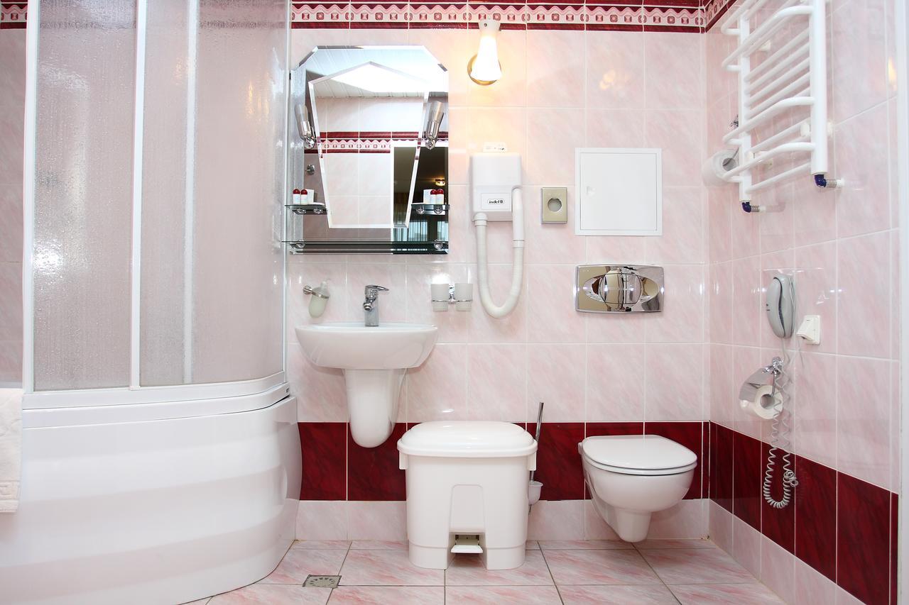 Slavinasport Hotel Zhlobin 外观 照片