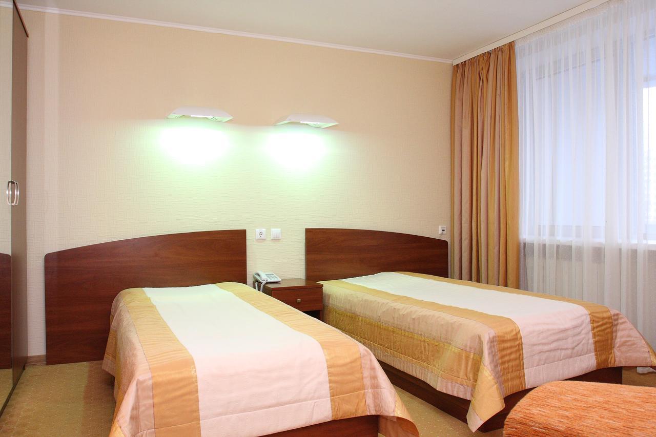 Slavinasport Hotel Zhlobin 外观 照片