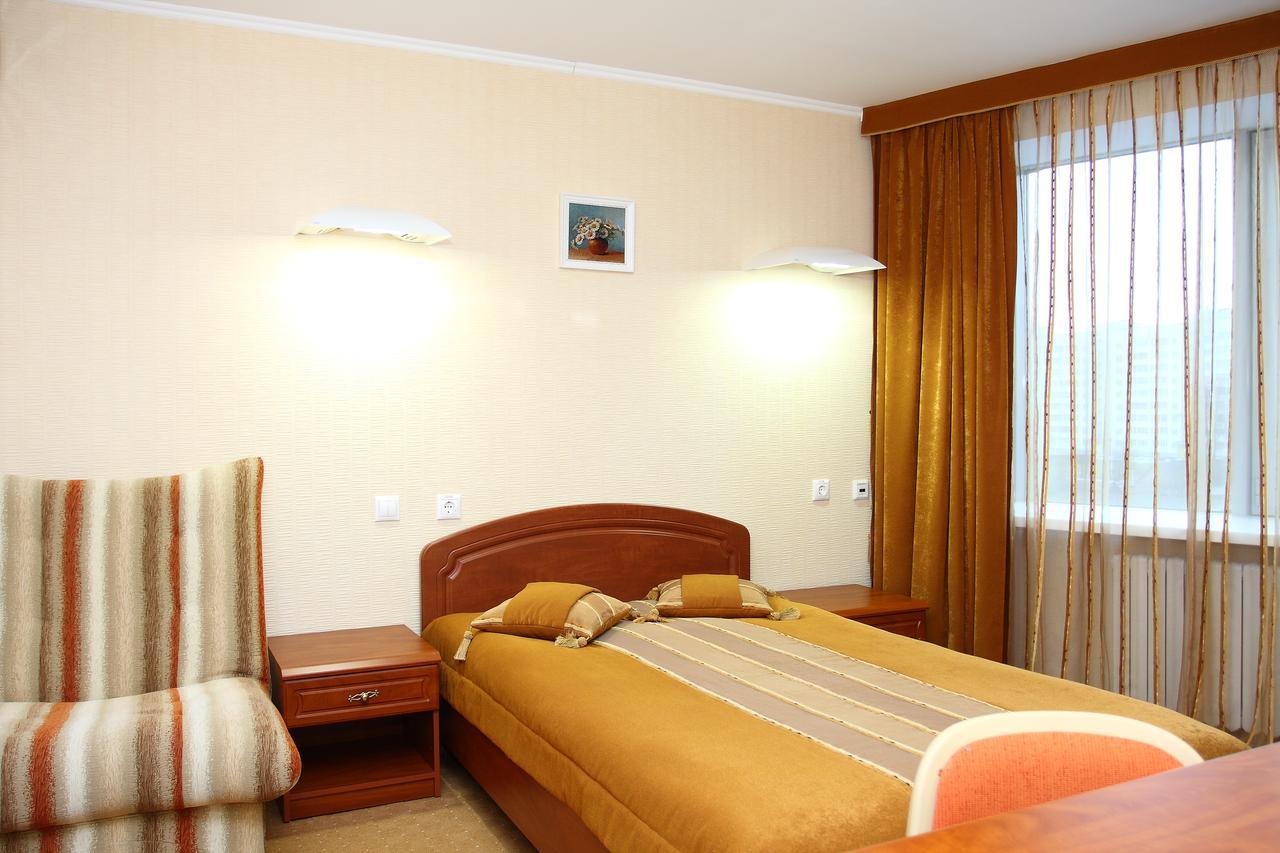 Slavinasport Hotel Zhlobin 外观 照片