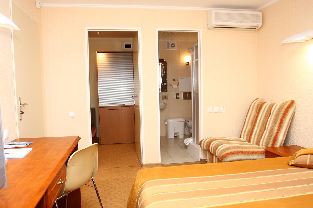 Slavinasport Hotel Zhlobin 外观 照片